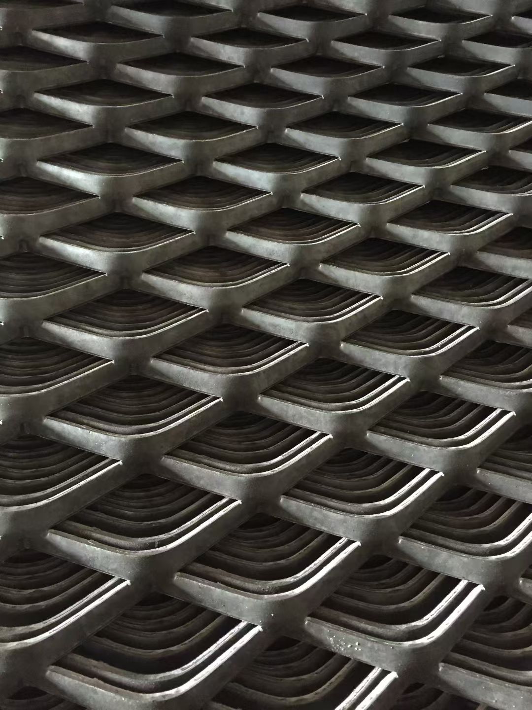 六角钢板网实物图